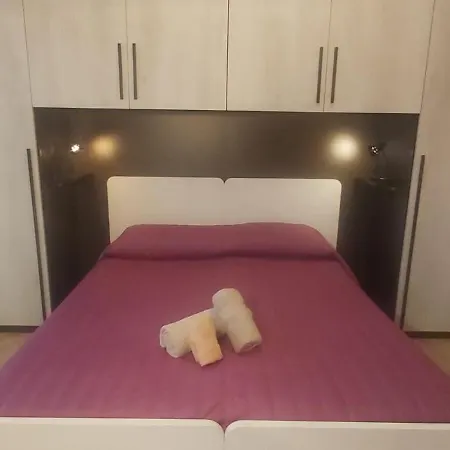 Confortevole Con Doccia Idromassaggio *